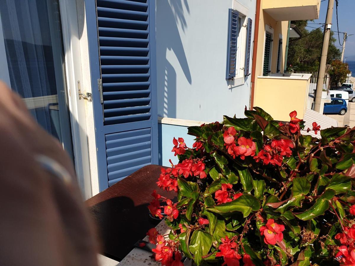 Sobe Mamalu Bed & Breakfast Valun Luaran gambar