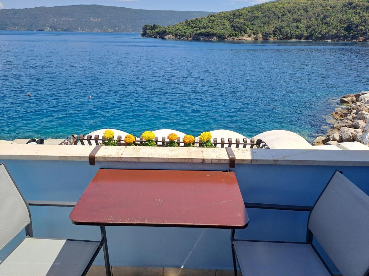 Sobe Mamalu Bed & Breakfast Valun Luaran gambar