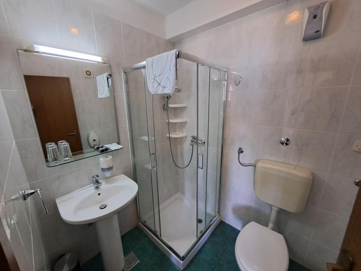 Sobe Mamalu Bed & Breakfast Valun Luaran gambar