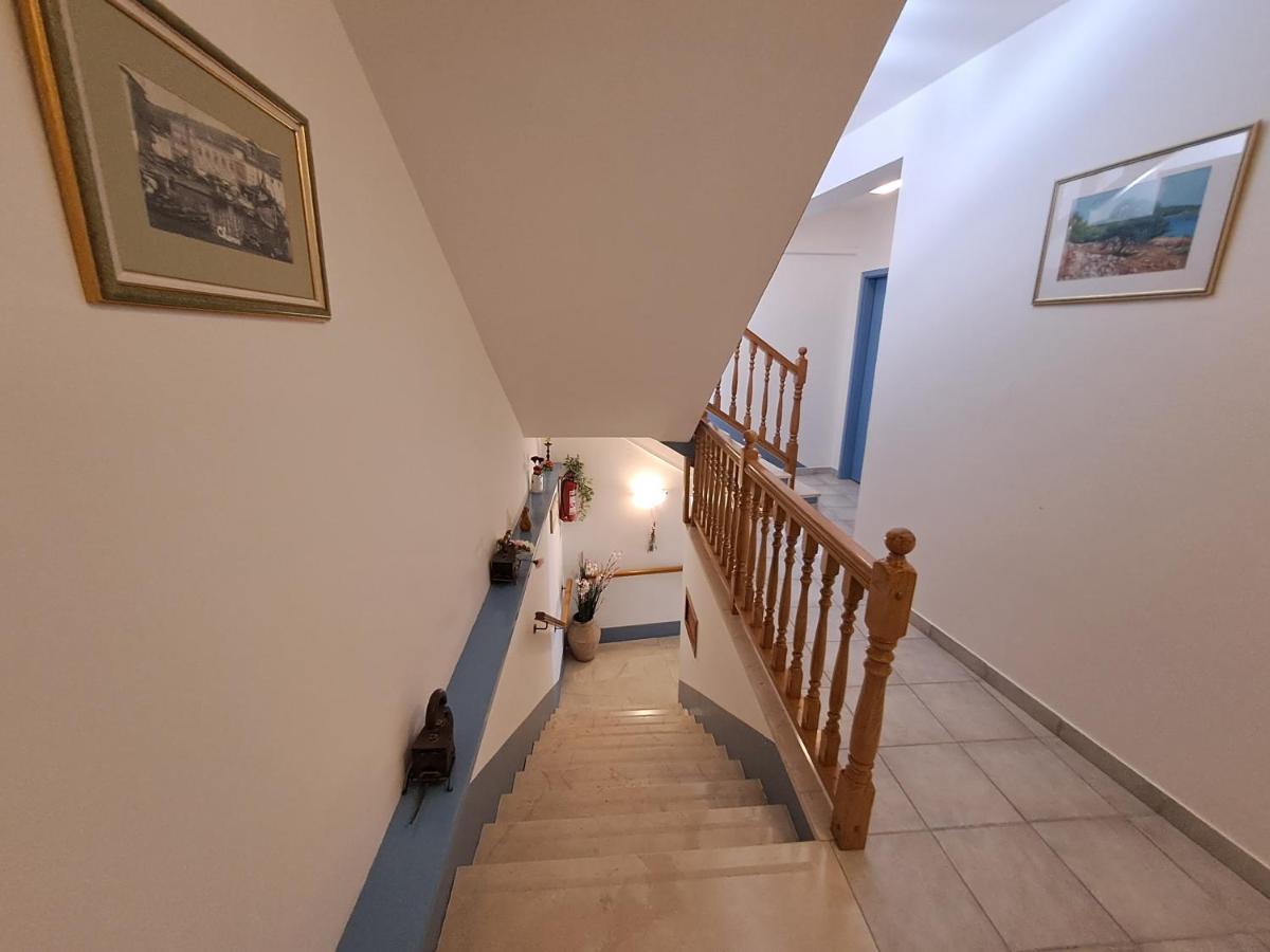 Sobe Mamalu Bed & Breakfast Valun Luaran gambar