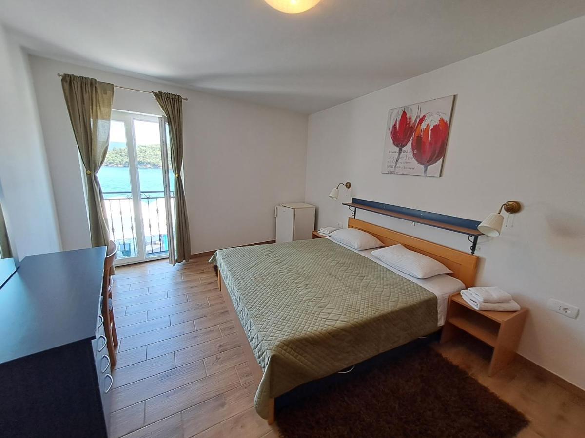 Sobe Mamalu Bed & Breakfast Valun Luaran gambar