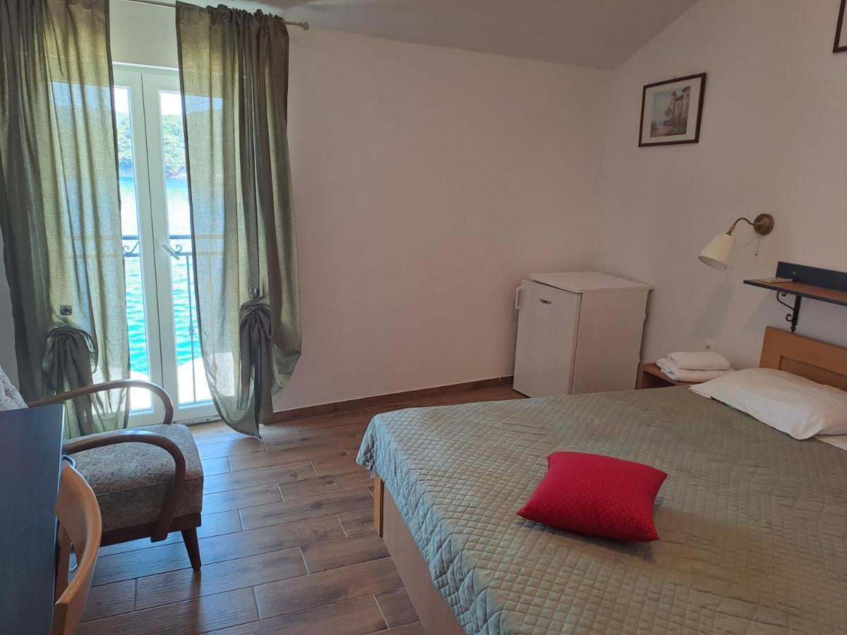 Sobe Mamalu Bed & Breakfast Valun Luaran gambar