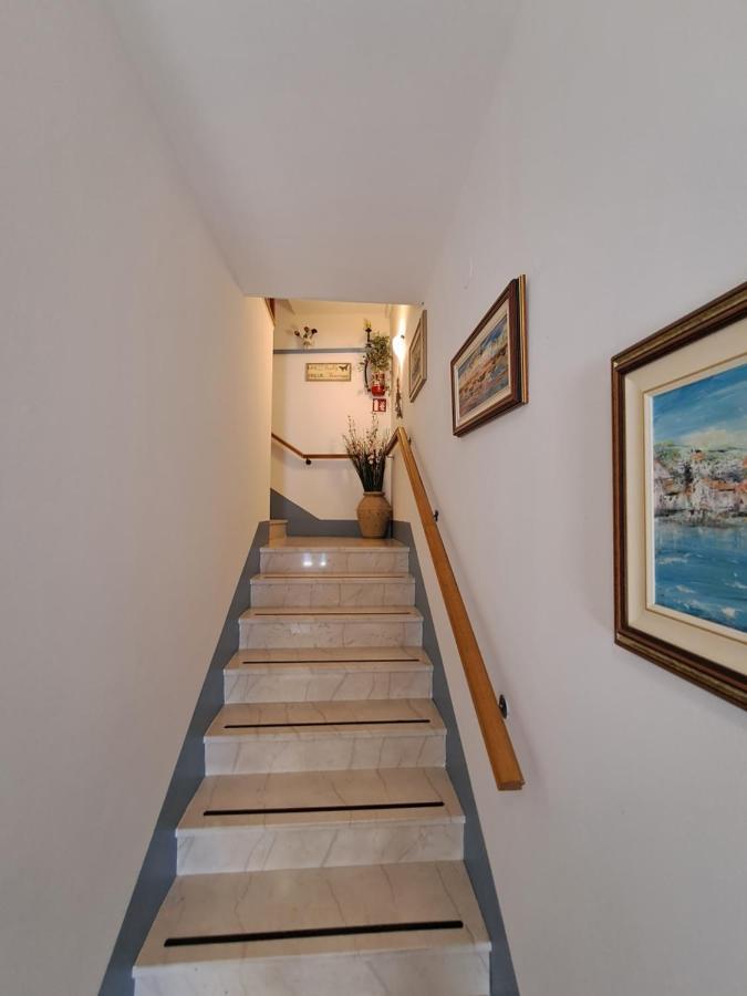 Sobe Mamalu Bed & Breakfast Valun Luaran gambar