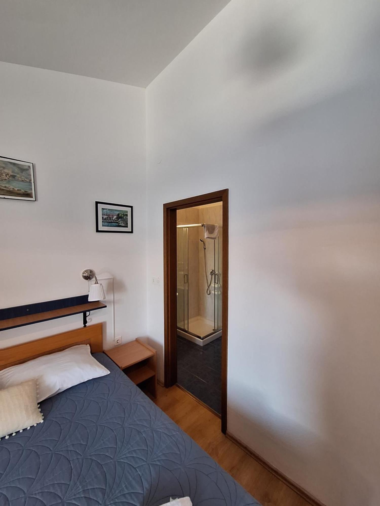 Sobe Mamalu Bed & Breakfast Valun Luaran gambar