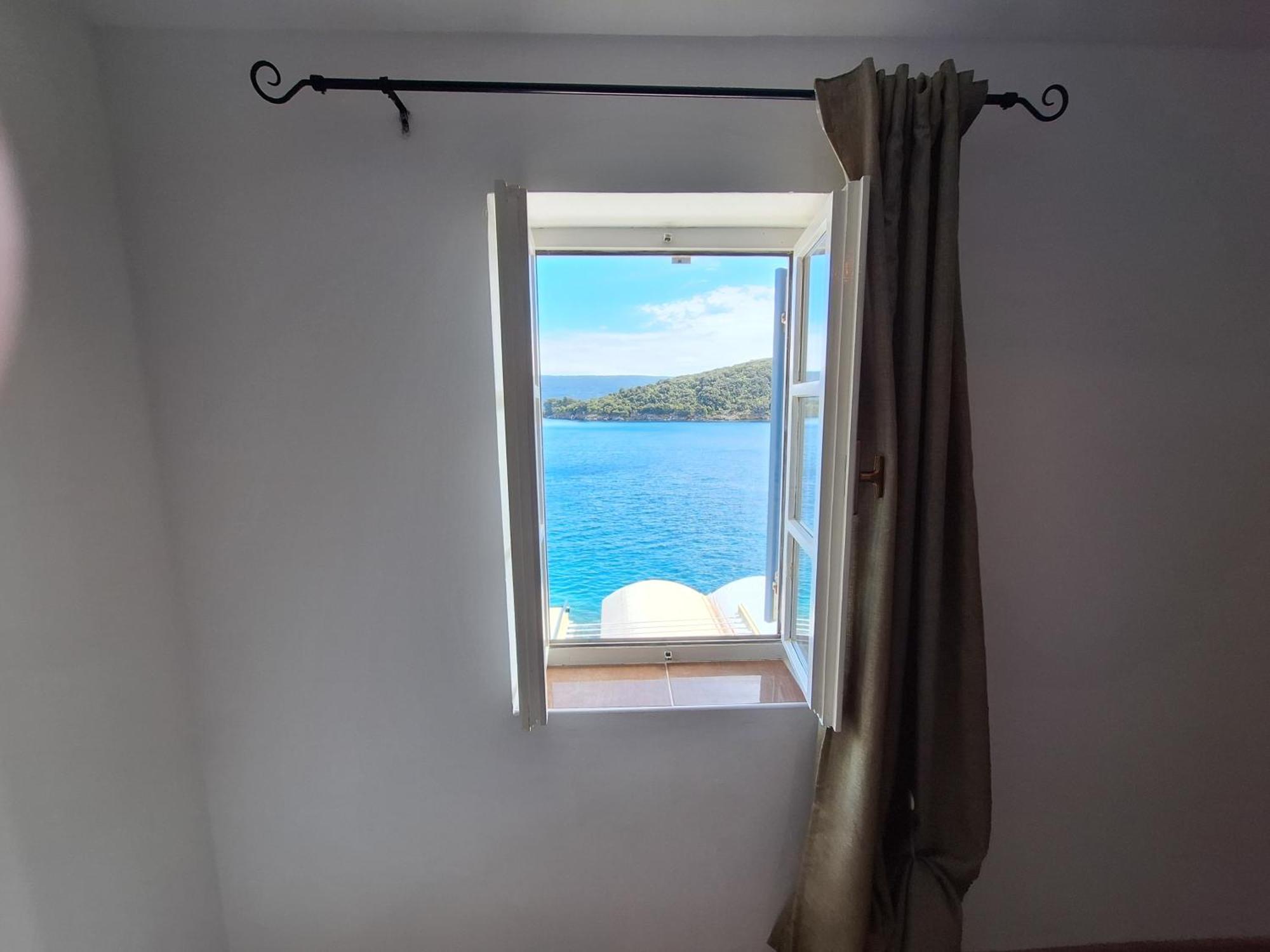 Sobe Mamalu Bed & Breakfast Valun Luaran gambar