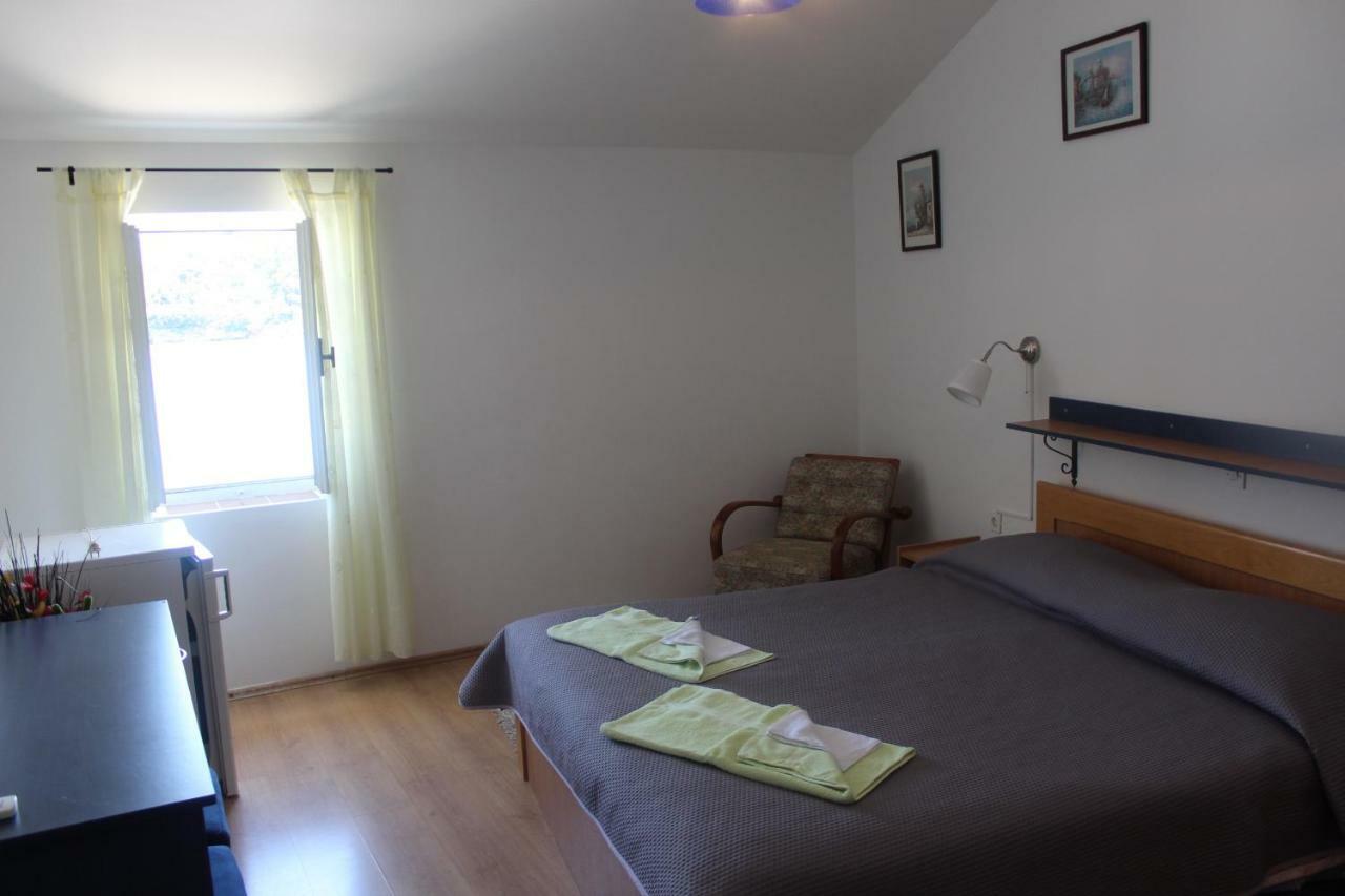 Sobe Mamalu Bed & Breakfast Valun Luaran gambar
